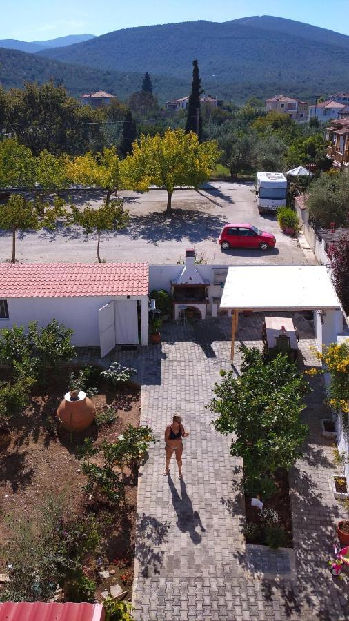 Δωματια Ξανθουλα Xanthoyla Rooms Амалиаполи Экстерьер фото